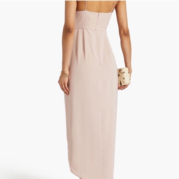 Shona Joy Blush Pink V-Neck Dress - Picture 3 of 5